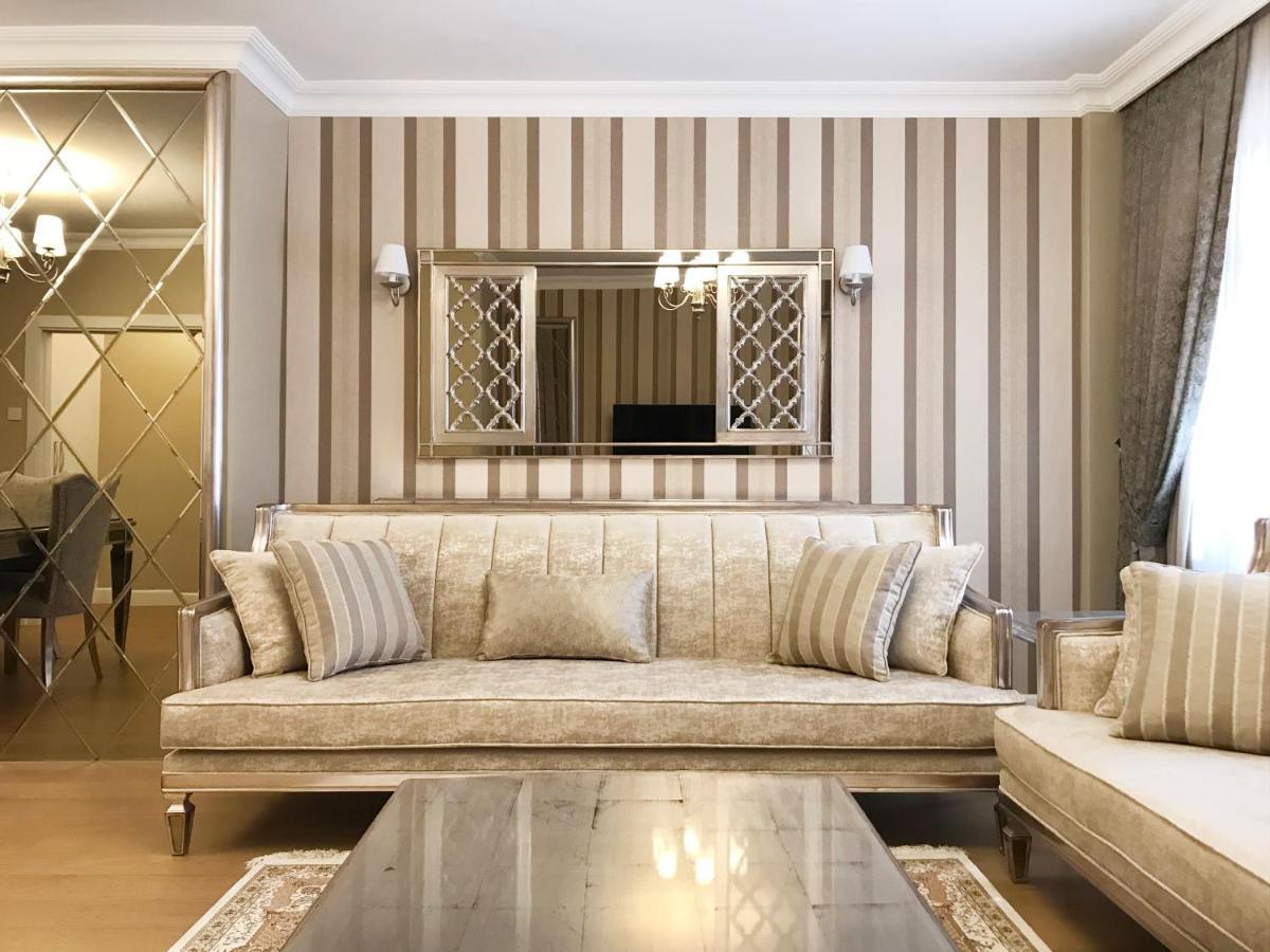 My Fabulous Luxury Home. Historical Part Of The Istanbul Exterior foto